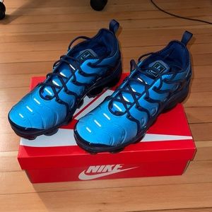 Nike Air Vapormax Plus, Men’s size 11 (brand new)